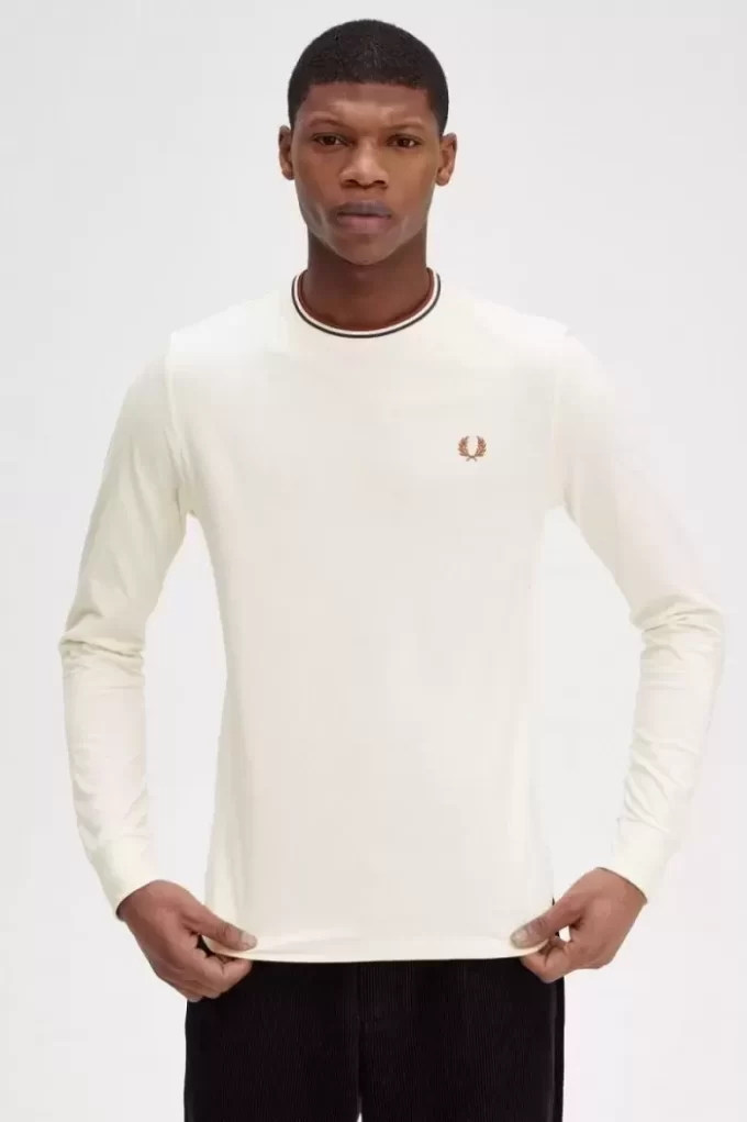 Tricou bărbătesc cu două vârfuri Tricou bărbătesc cu două vârfuri