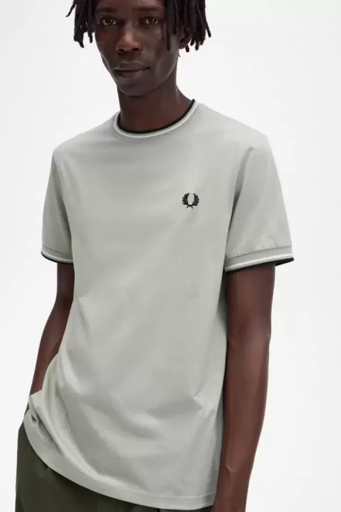 Tricou bărbătesc cu două vârfuri Tricou bărbătesc cu două vârfuri