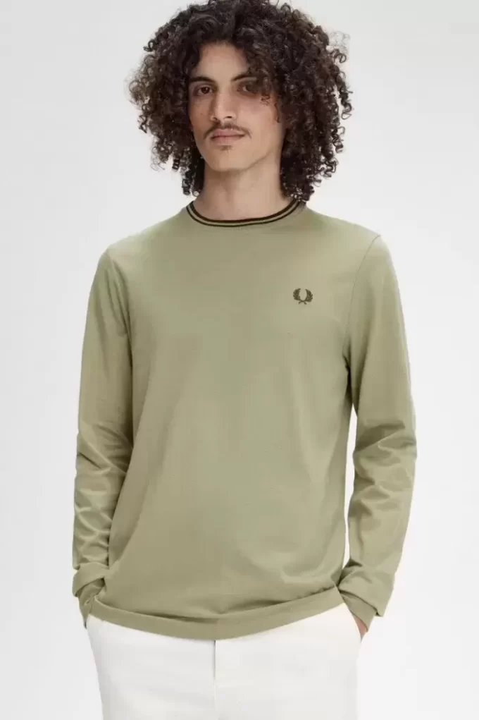 Tricou bărbătesc cu două vârfuri Tricou bărbătesc cu două vârfuri