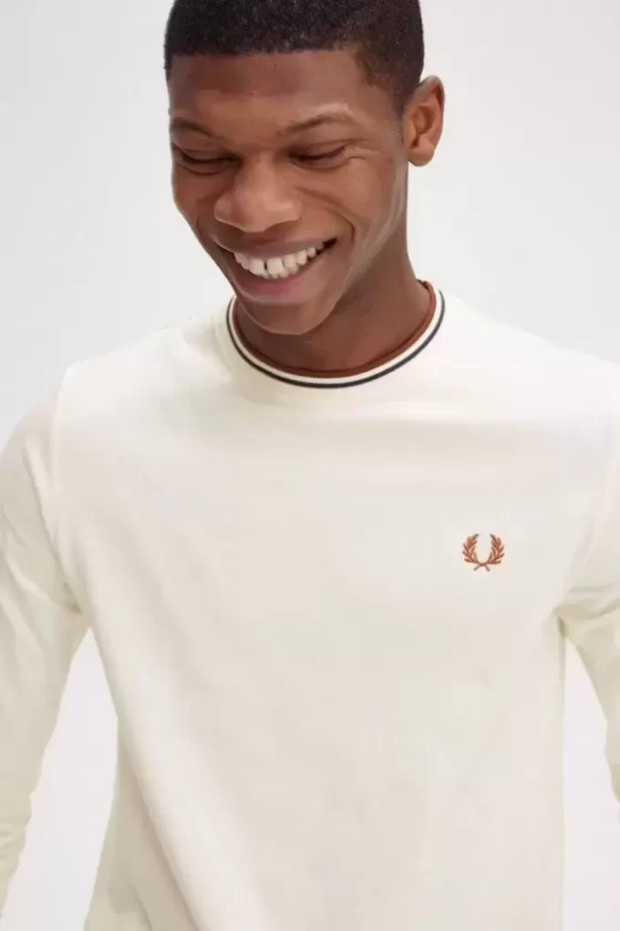 Tricou bărbătesc cu două vârfuri Tricou bărbătesc cu două vârfuri