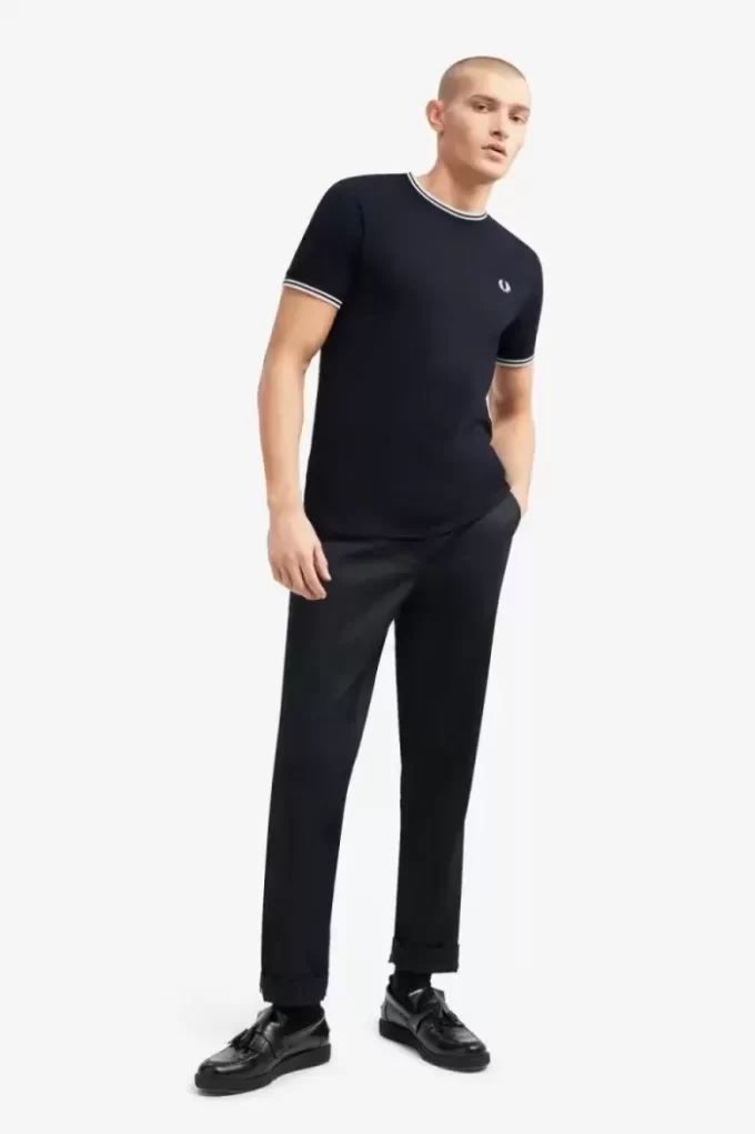 Tricou bărbătesc cu două vârfuri Tricou bărbătesc cu două vârfuri