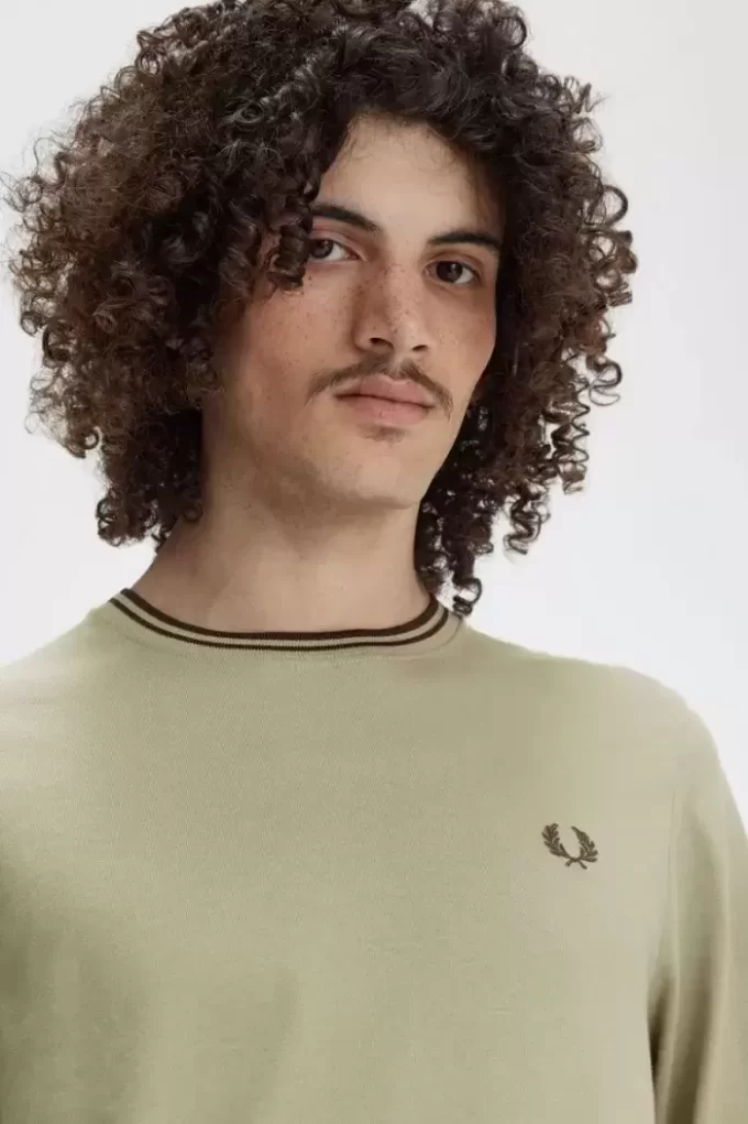 Tricou bărbătesc cu două vârfuri Tricou bărbătesc cu două vârfuri