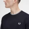 Tricou bărbătesc cu două vârfuri Tricou bărbătesc cu două vârfuri