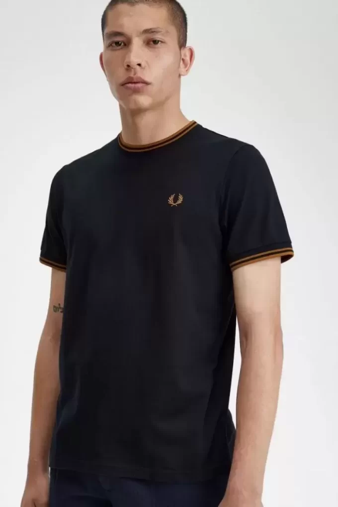 Tricou bărbătesc cu două vârfuri Tricou bărbătesc cu două vârfuri