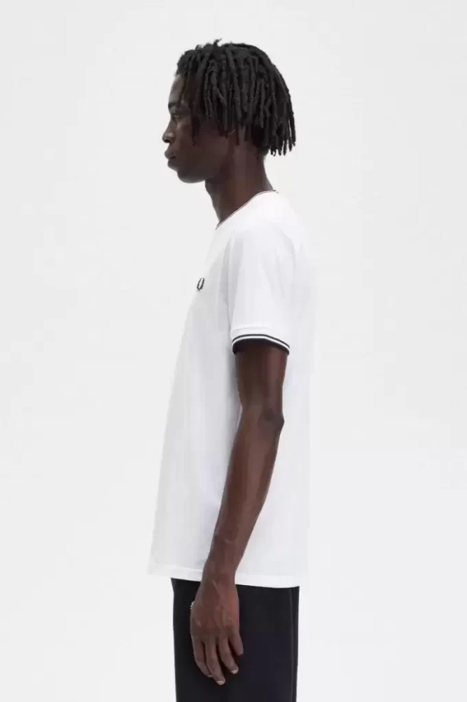Tricou bărbătesc cu două vârfuri Tricou bărbătesc cu două vârfuri