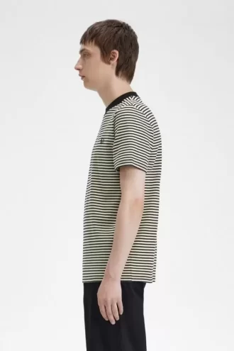 Tricou bărbătesc cu dungi fine, gros