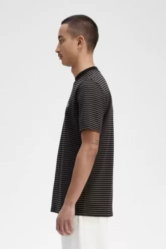Tricou bărbătesc cu dungi fine, gros