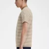 Tricou bărbătesc cu dungi fine, gros Tricou bărbătesc cu dungi fine, gros
