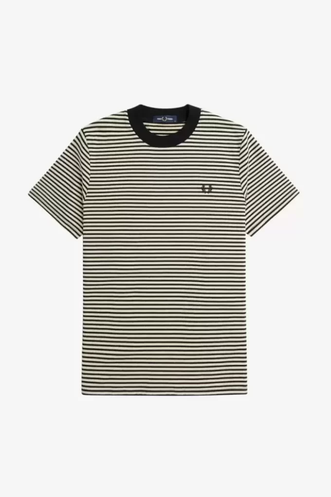 Tricou bărbătesc cu dungi fine, gros Tricou bărbătesc cu dungi fine, gros