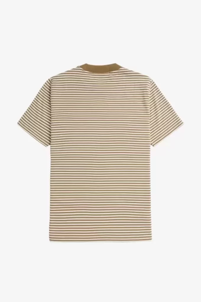 Tricou bărbătesc cu dungi fine, gros Tricou bărbătesc cu dungi fine, gros