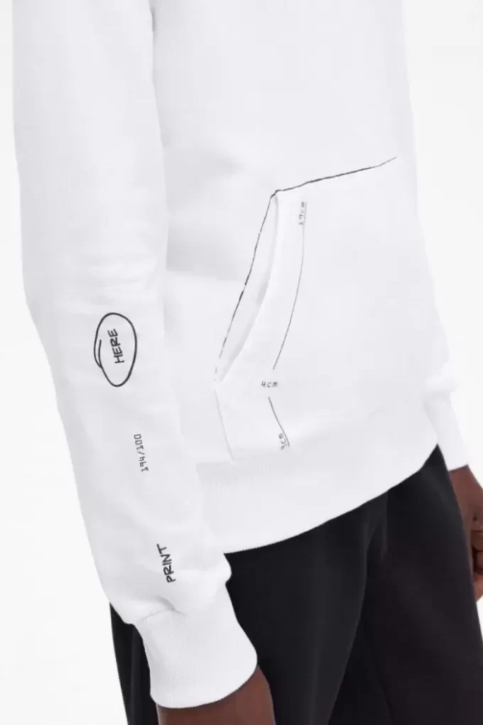 Tricou bărbătesc cu glugă și imprimeu Tricou bărbătesc cu glugă și imprimeu