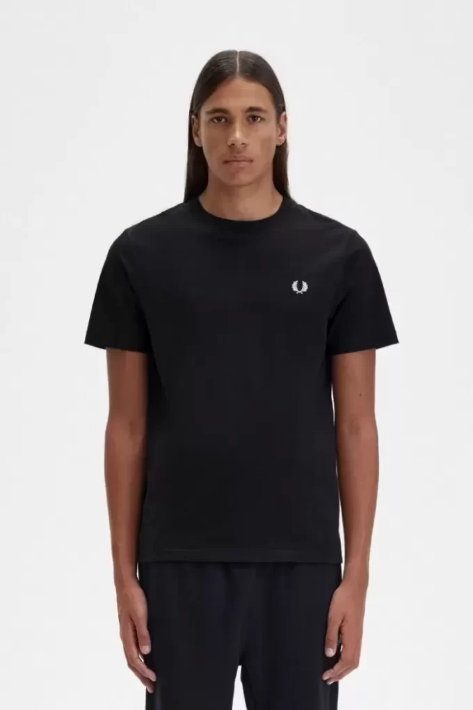 Tricou bărbătesc cu guler rotund Tricou bărbătesc cu guler rotund