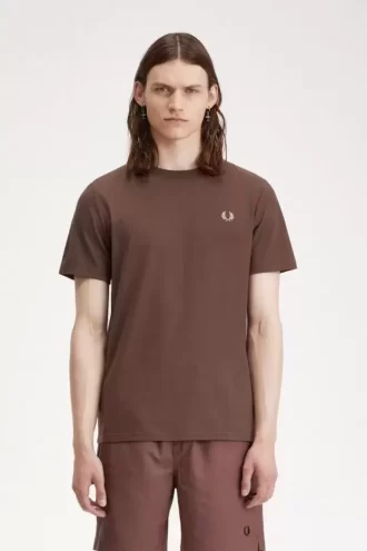 Tricou bărbătesc cu guler rotund