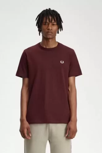 Tricou bărbătesc cu guler rotund