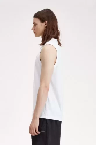 Tricou bărbătesc cu guler rotund