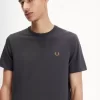 Tricou bărbătesc cu guler rotund Tricou bărbătesc cu guler rotund