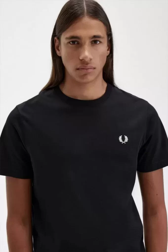 Tricou bărbătesc cu guler rotund Tricou bărbătesc cu guler rotund