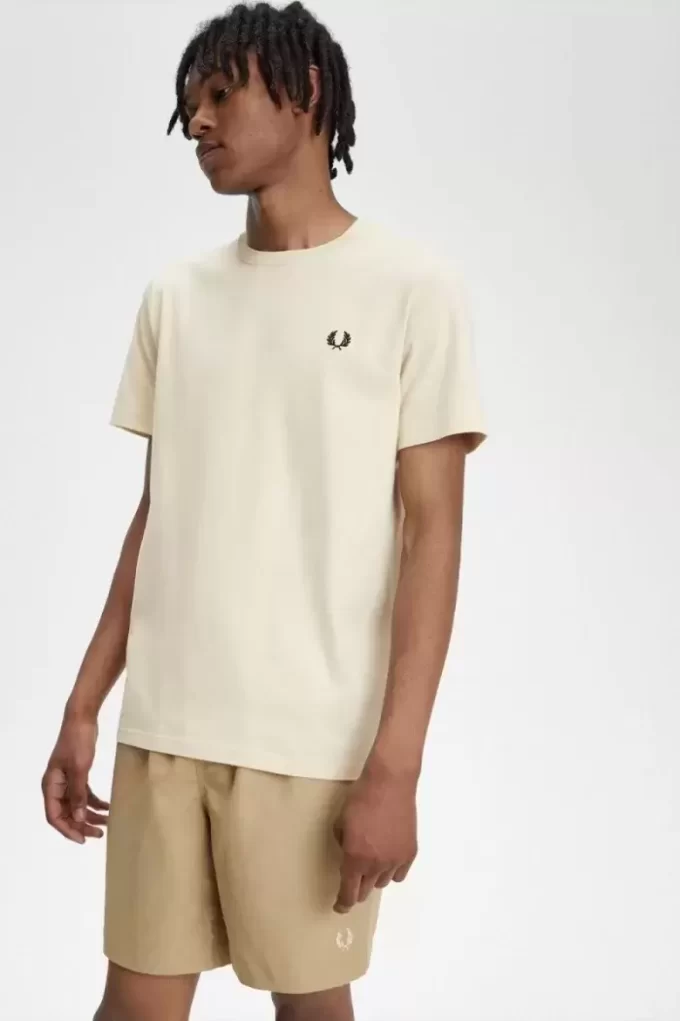 Tricou bărbătesc cu guler rotund
