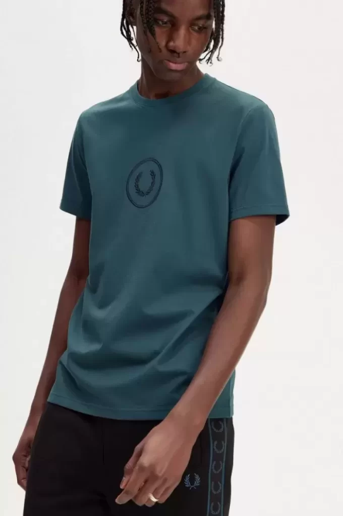 Tricou bărbătesc cu logo-ul Circle Tricou bărbătesc cu logo-ul Circle