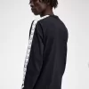 Tricou bărbătesc cu mânecă lungă și bandă adezivă Tricou bărbătesc cu mânecă lungă și bandă adezivă