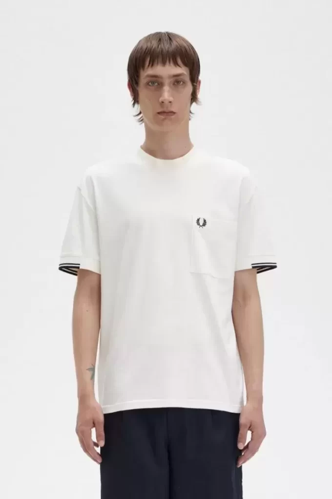 Tricou bărbătesc cu mânecă îngustă Tricou bărbătesc cu mânecă îngustă