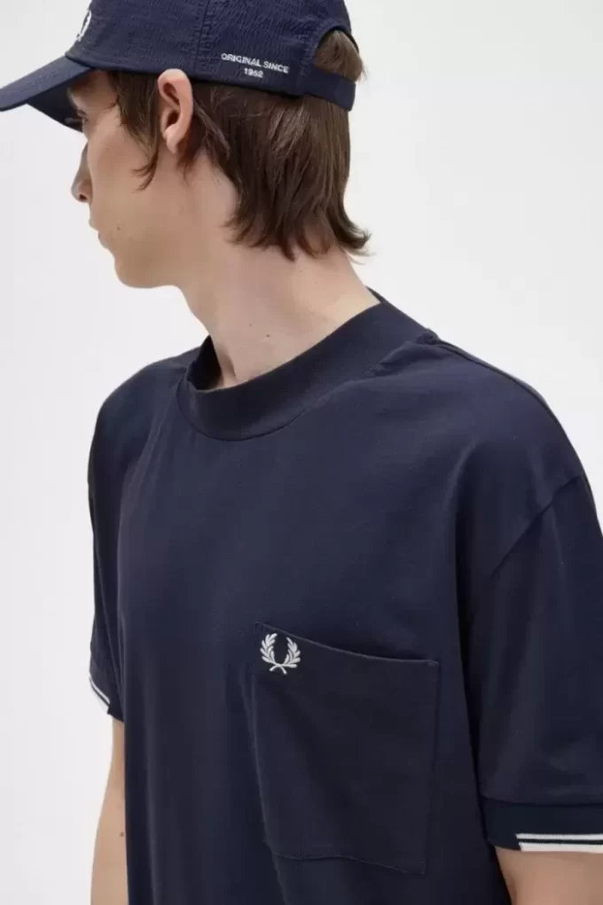 Tricou bărbătesc cu mânecă îngustă Tricou bărbătesc cu mânecă îngustă