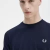 Tricou bărbătesc din piqué cu vârfuri îndrăznețe Tricou bărbătesc din piqué cu vârfuri îndrăznețe