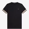 Tricou bărbătesc din piqué cu vârfuri îndrăznețe Tricou bărbătesc din piqué cu vârfuri îndrăznețe