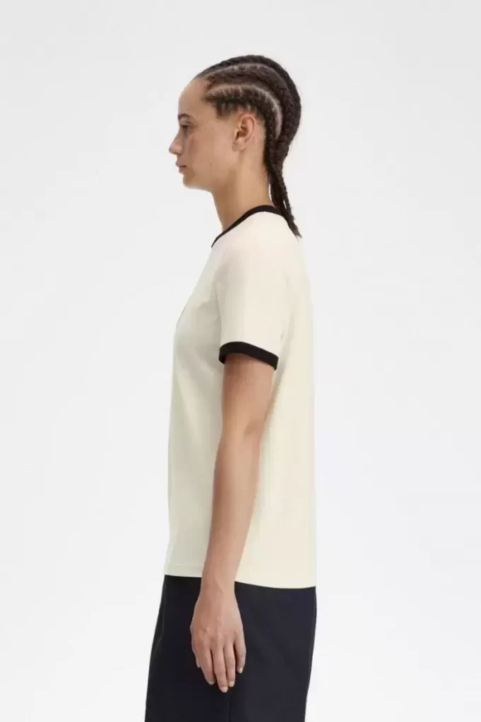 Tricou de damă cu coroană de laur și imprimeu plușat Tricou de damă cu coroană de laur și imprimeu plușat