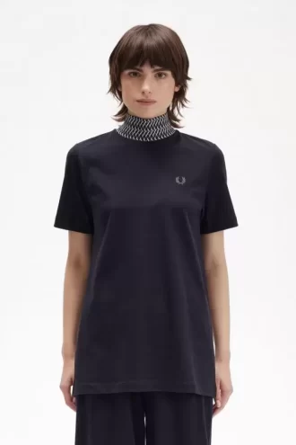 Tricou de damă cu guler înalt și garnitură Jacquard