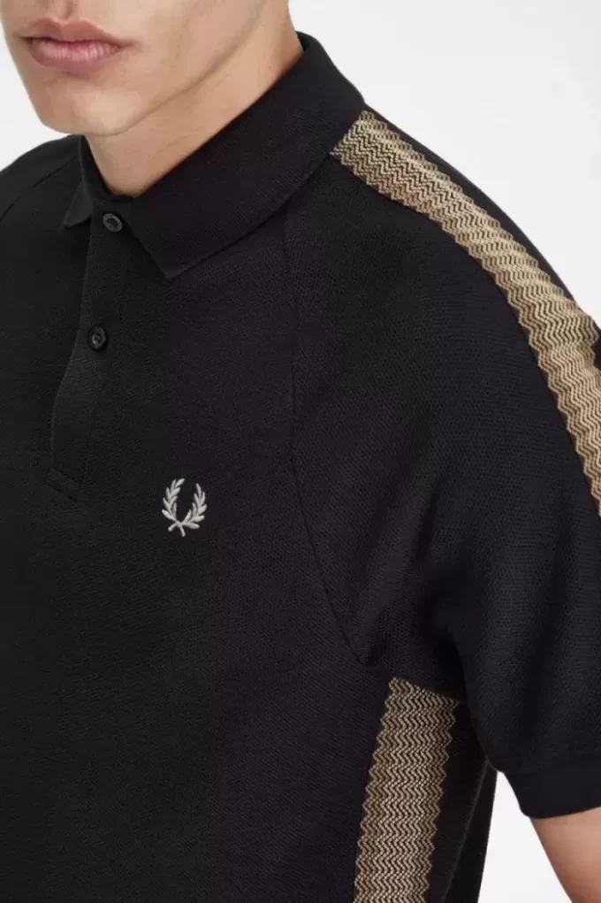 Tricou polo bărbătesc cu bandă tip fagure Tricou polo bărbătesc cu bandă tip fagure