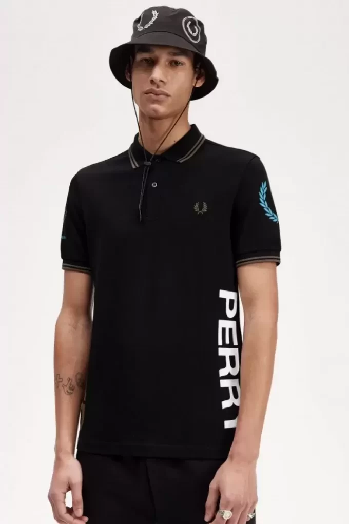 Tricou polo bărbătesc cu logo grafic Tricou polo bărbătesc cu logo grafic