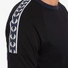 Tricouri cu benzi și panouri Tricouri cu benzi și panouri