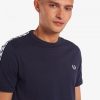 Tricouri Ringer cu bandă adezivă Tricouri Ringer cu bandă adezivă